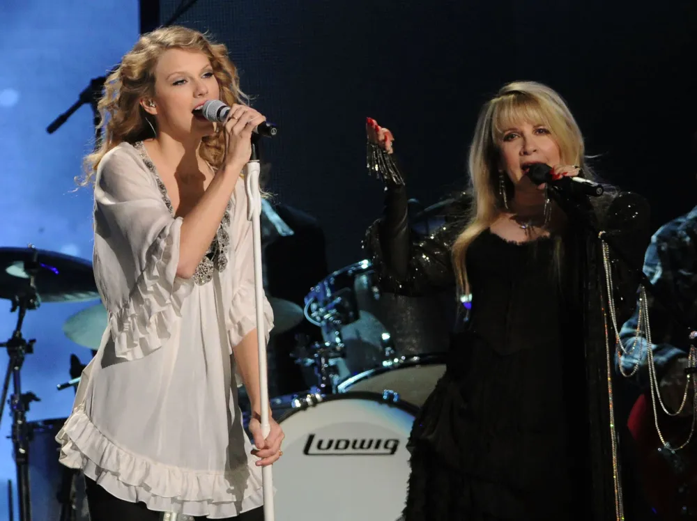 Taylor Swift Gives Sweet Tribute to Stevie Nicks During Dublin &lsquo;Eras Tour&rsquo;: &lsquo;She&rsquo;s a Hero of Mine&rsquo;