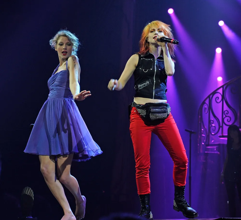 Taylor Swift and Paramore s Hayley Williams&rsquo; Complete Friendship Timeline