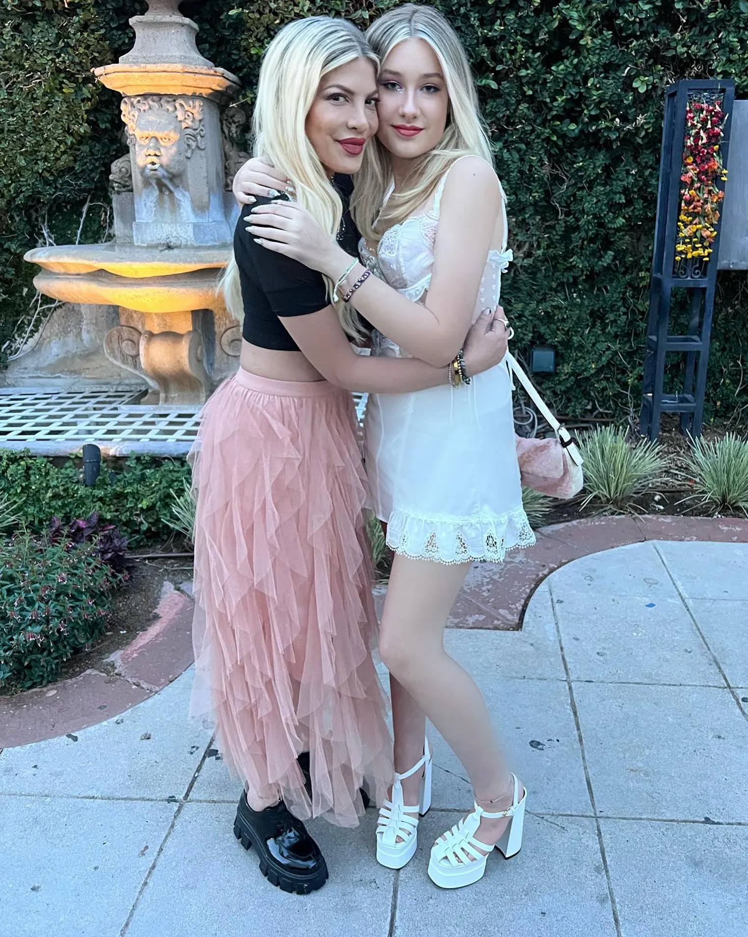 Tori Spelling Celebrates Daughter Stella&rsquo;s 16th Birthday