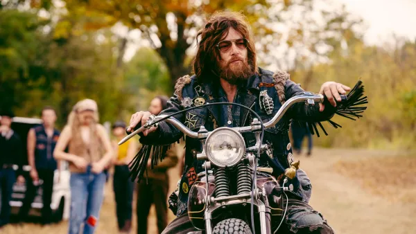 Norman Reedus Kept Busted Teeth From The Bikeriders and Still Wears Them Makeup Artist Reveals