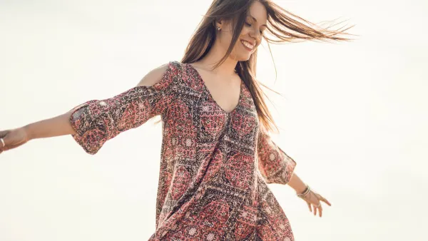 Summer Dresses for New Moms
