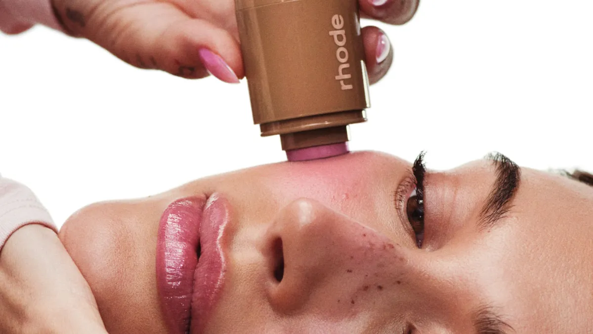 Hailey Bieber Rhode Pocket Blush launch