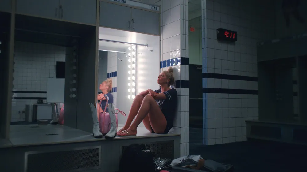 &lsquo;America's Sweethearts: Dallas Cowboys Cheerleaders' Director Would 'Love' to Do a Season 2