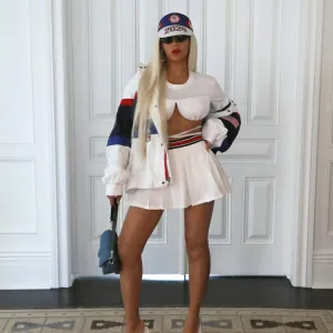Beyonce Brings the Patriotic Spirit With Olympics Inspired Fit