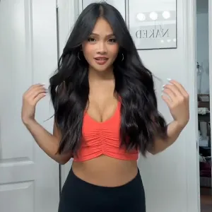 Bachelorettes Jenn Tran Debuts New Haircut Hate It