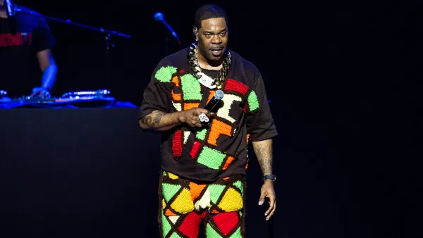 Busta Rhymes curses out fans who are on their phones at Essence Festival