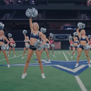 Dallas Cowboys Cheerleaders Deny Snubbing Victoria Kalina s Birthday We Show Up for Each Other