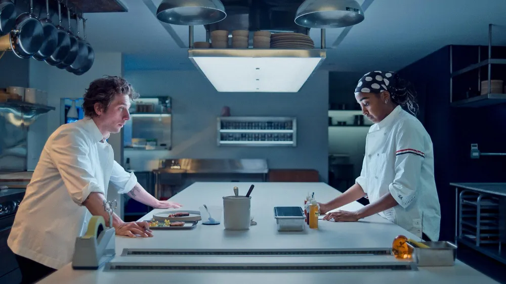 Ebon Moss-Bachrach Reveals They Filmed 18 Episodes of 'The Bear' &mdash; Which Was Ultimately Split Into Season 3 and 4