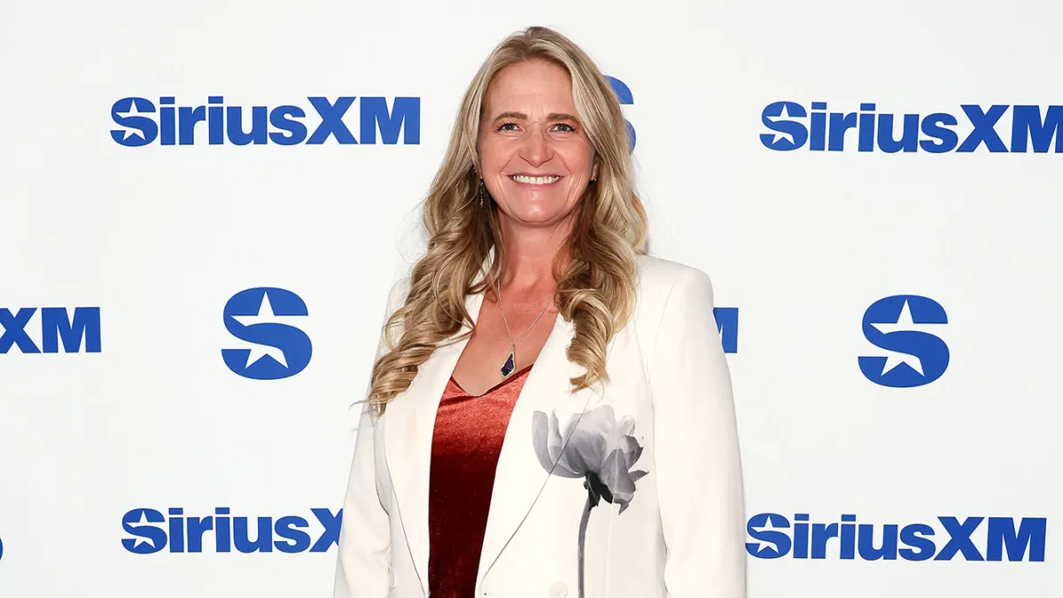 Feature Sister Wives Christine Brown Encourages Followers to Embrace Change