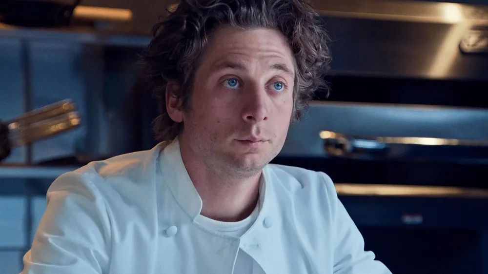Feature The Bear Season 3 Features Another Blink-and-You-Miss-It Editing Mistake Jeremy Allen White