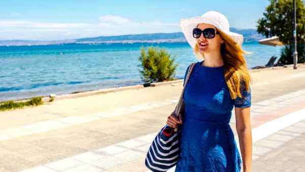 15 Beach Bags to Tote Your Summer Essentials