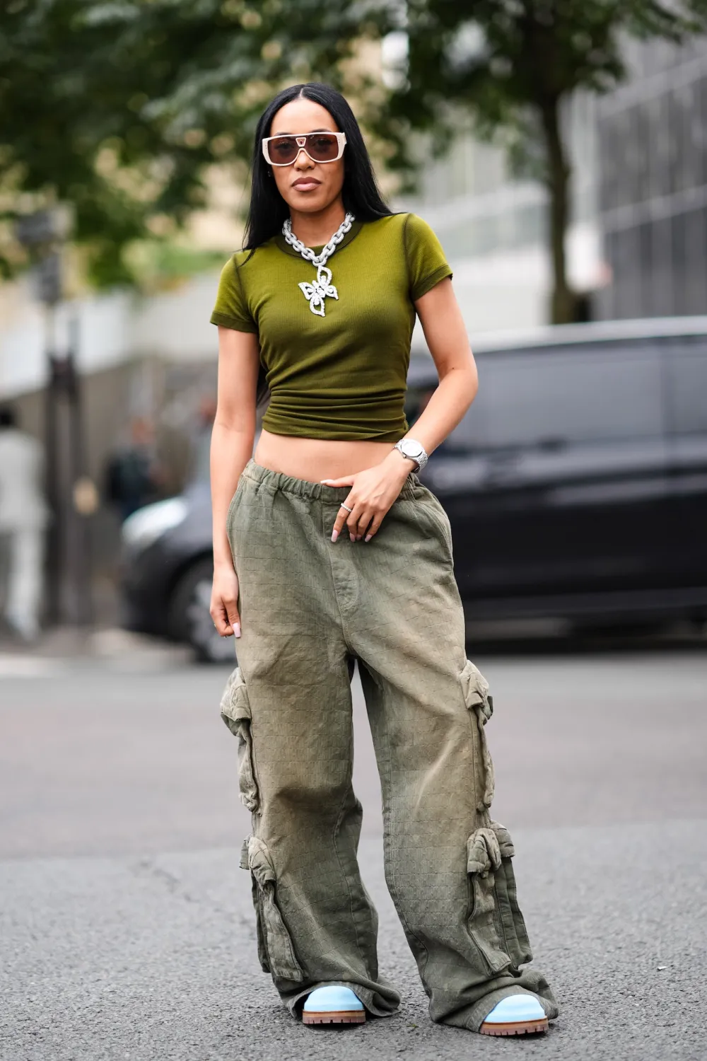 The &lsquo;00s Trends Stars Like Meghan Markle, Jennifer Lopez and Rihanna Are Embracing