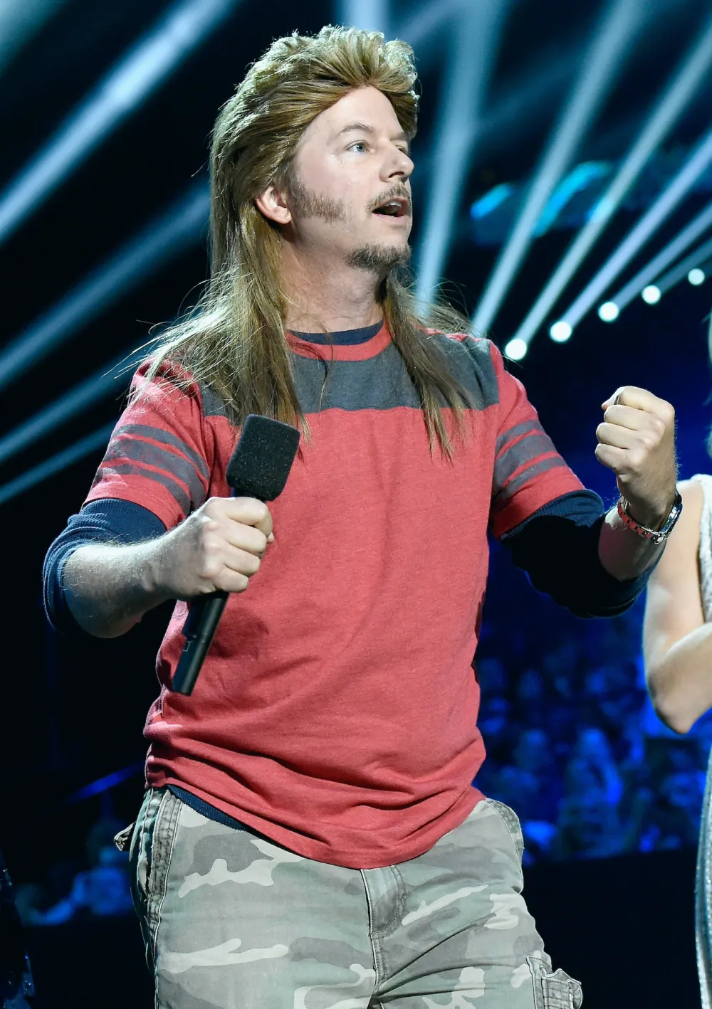 Who Inspired Harry Styles&rsquo; Controversial Mullet and Mustache Combo?