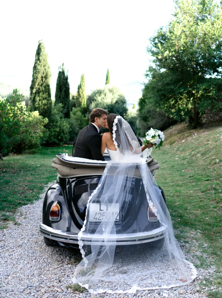 Hannah Ann and NFL Player Jake Funk Official Wedding Pics