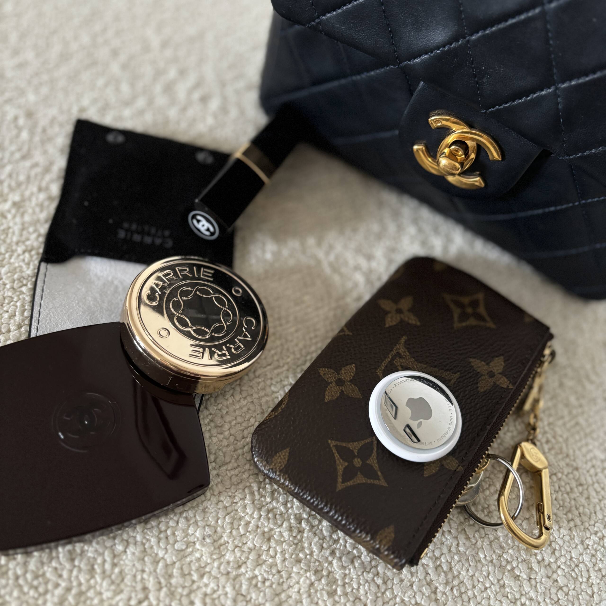 handbag safety in the city