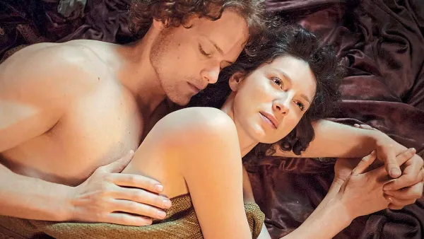 Intimacy Coordinator Tells Us How Actors Stop Themselves From Getting Aroused During Steamy Sex Scenes