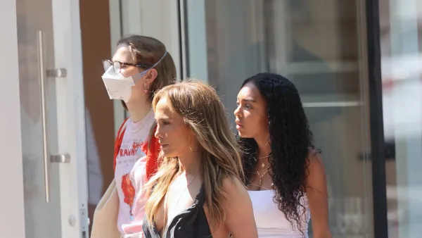 Jen Lopez and Violet s Outing