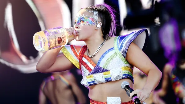 JoJo Siwa’s Grandma Approves of Her Drinking Alcohol On Stage