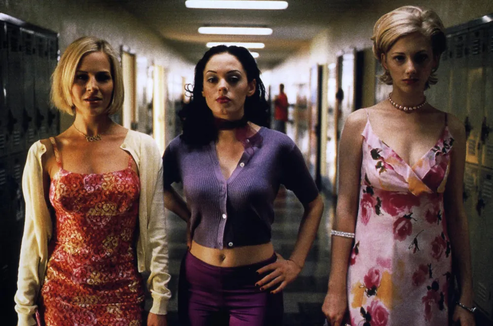 Judy Greer Says She and Her &lsquo;Jawbreaker&rsquo; Costars &lsquo;Made Fun of&rsquo; &mdash; But &lsquo;Respected&rsquo; &mdash; Each Other: &lsquo;We Had Fun&rsquo;