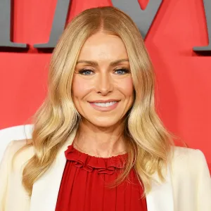 Kelly Ripa Is Against Wearing Pimple Patches in Public Pimples Are Like Nipples
