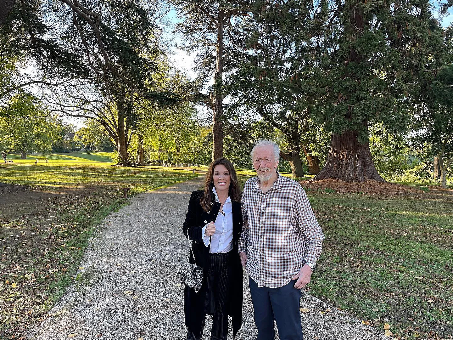 Lisa Vanderpump Shares Tribute in Honor of Late Dad Instagram