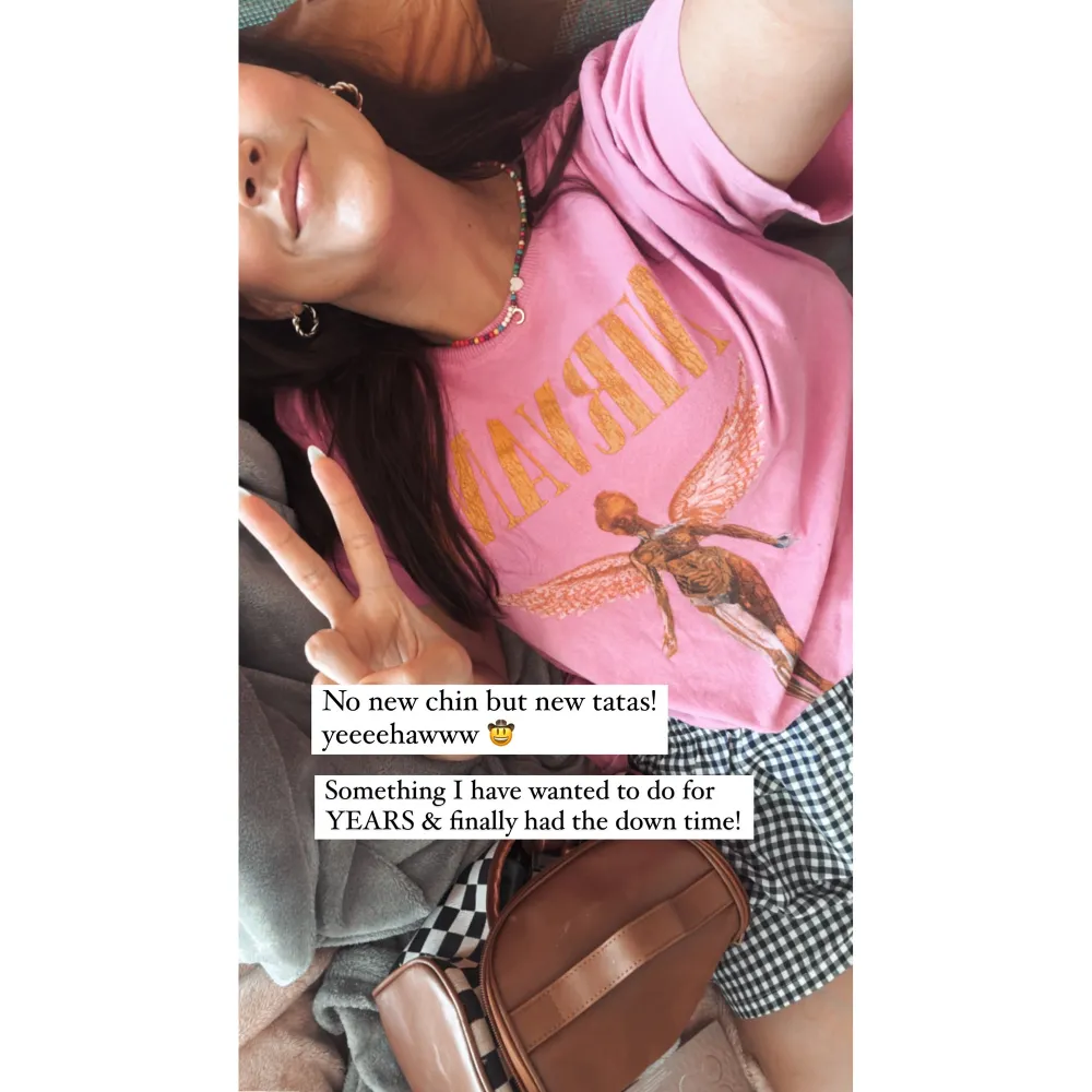 Love Is Blind Chelsea Denies Getting Chin Shaved Down