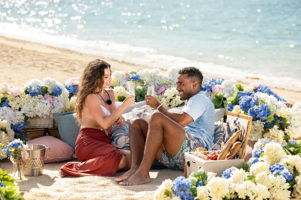 Love Island USA&rsquo;s Kendall Washington Speaks Out After NSFW Nude Videos Surface