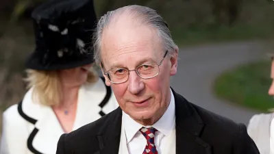 Princess Diana's Brother-in-Law and Former Palace Secretary Robert Fellowes Dead at 82