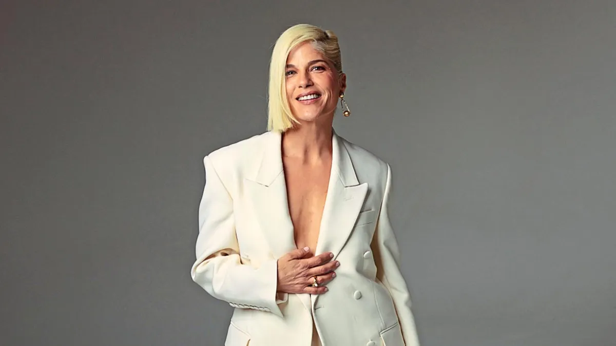 Selma Blair Calls Service Dog Scout A Gift to Myself Inside Her Adoption Journey 988