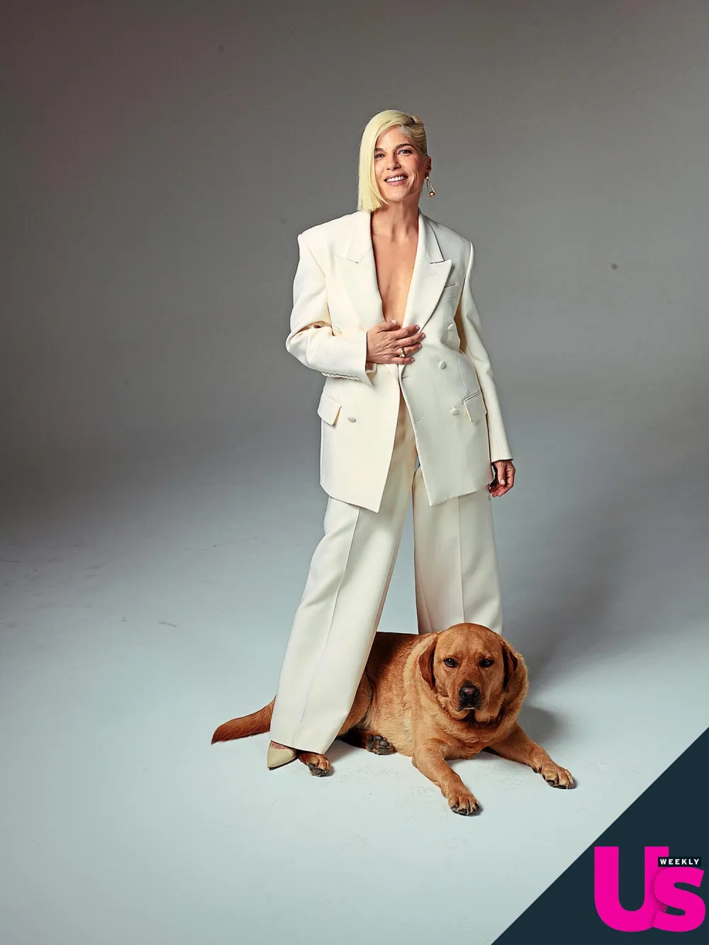 Selma Blair Wows on the Cover of Luxury Handbag Shopping 2341 02