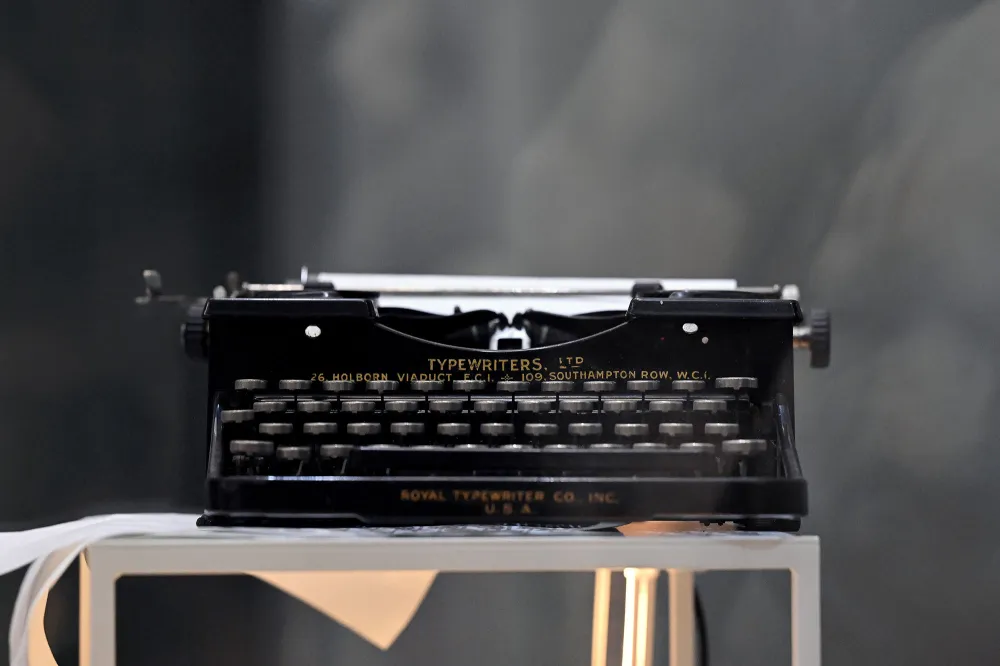 Taylor Swift presta objetos personales para la primera exhibici&oacute;n en Londres 3