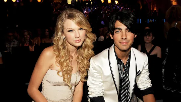 Taylor Swift Performs Last Kiss During July 9 Eras Tour Show Why That Matters