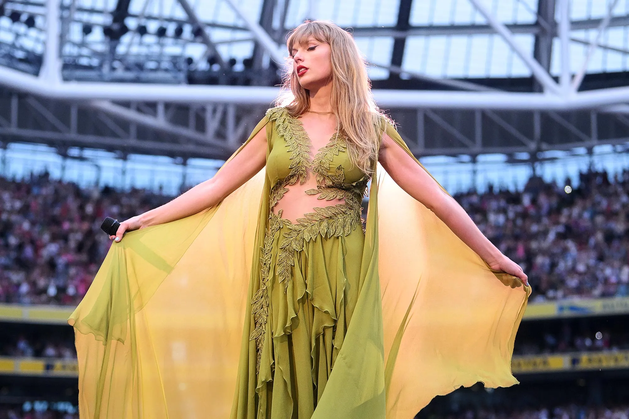 Taylor Swift s Personal Items — And Costumes — on Display at Victoria and Albert Museum This Summer 170