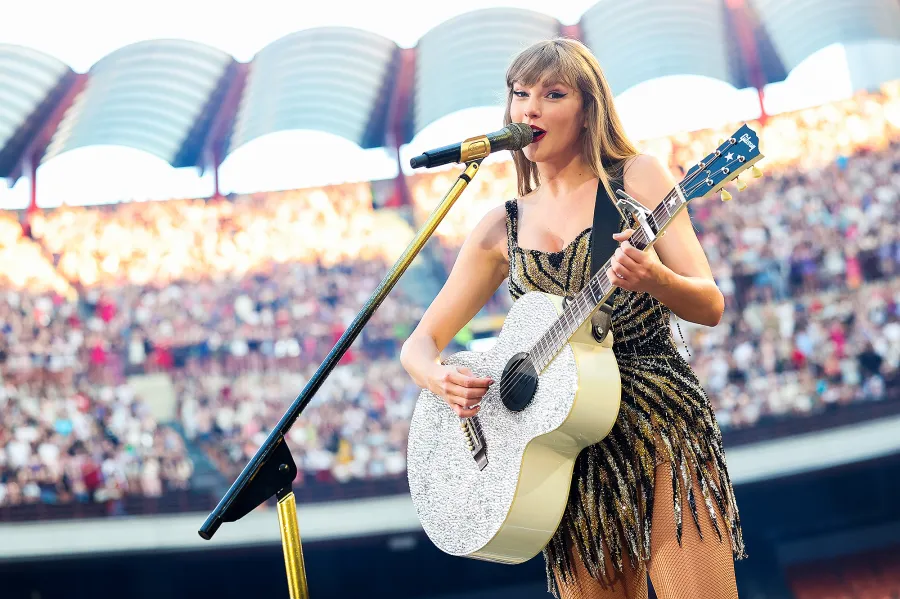 Taylor Swift’s New ‘Fearless’ Bodysuit Gives Us ‘Reputation’ Vibes