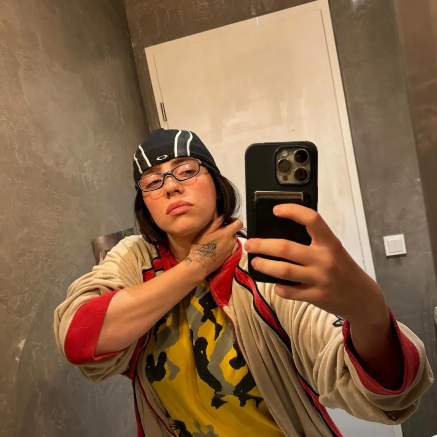 The Best Makeup Free Moments of 2024 Halle Bailey Kylie Jenner Rachel Zegler More 880 Billie Eilish