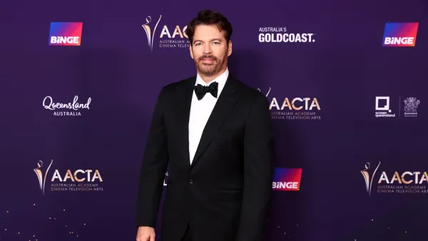 Harry Connick Jr Says Sigourney Weaver Wouldnt Talk to Me on Copycat Set
