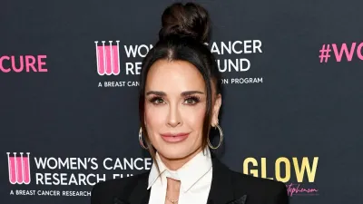 How Kyle Richards Reacted to Mauricios New Girlfriend