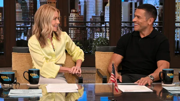 Kelly Ripa Details Inappropriate Backstage Incident With Mark Consuelos