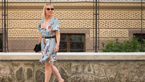 loose dresses nail comfy chic aesthetic