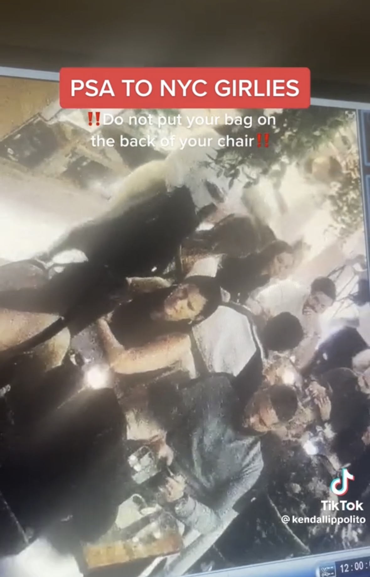 handbag safety in the city