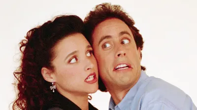 Seinfelds Elaine and Jerry Meant to Have Will They Wont They Romance Julia Louis-Dreyfus Says