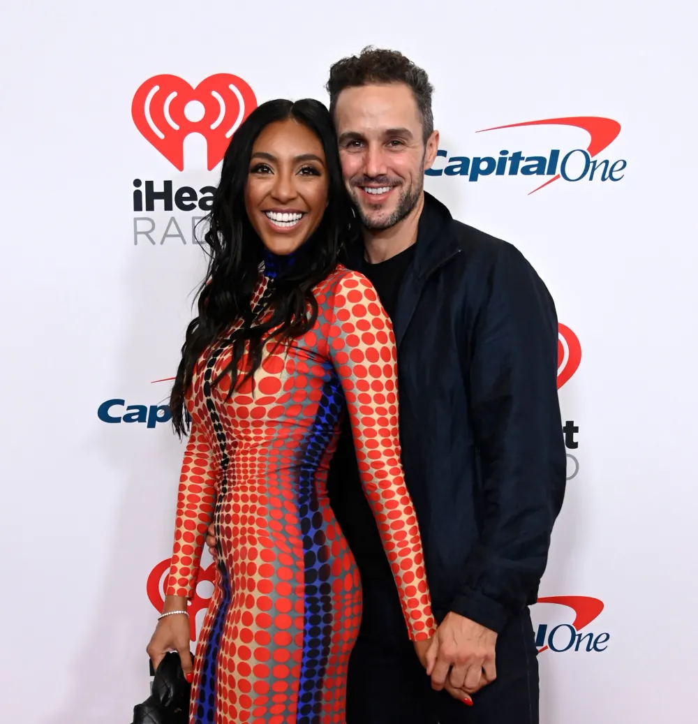 Ashley Iaconetti Thinks Kaitlyn Bristowe&rsquo;s Comments Was a Soft Launch of Zac Clark Romance 24 mins