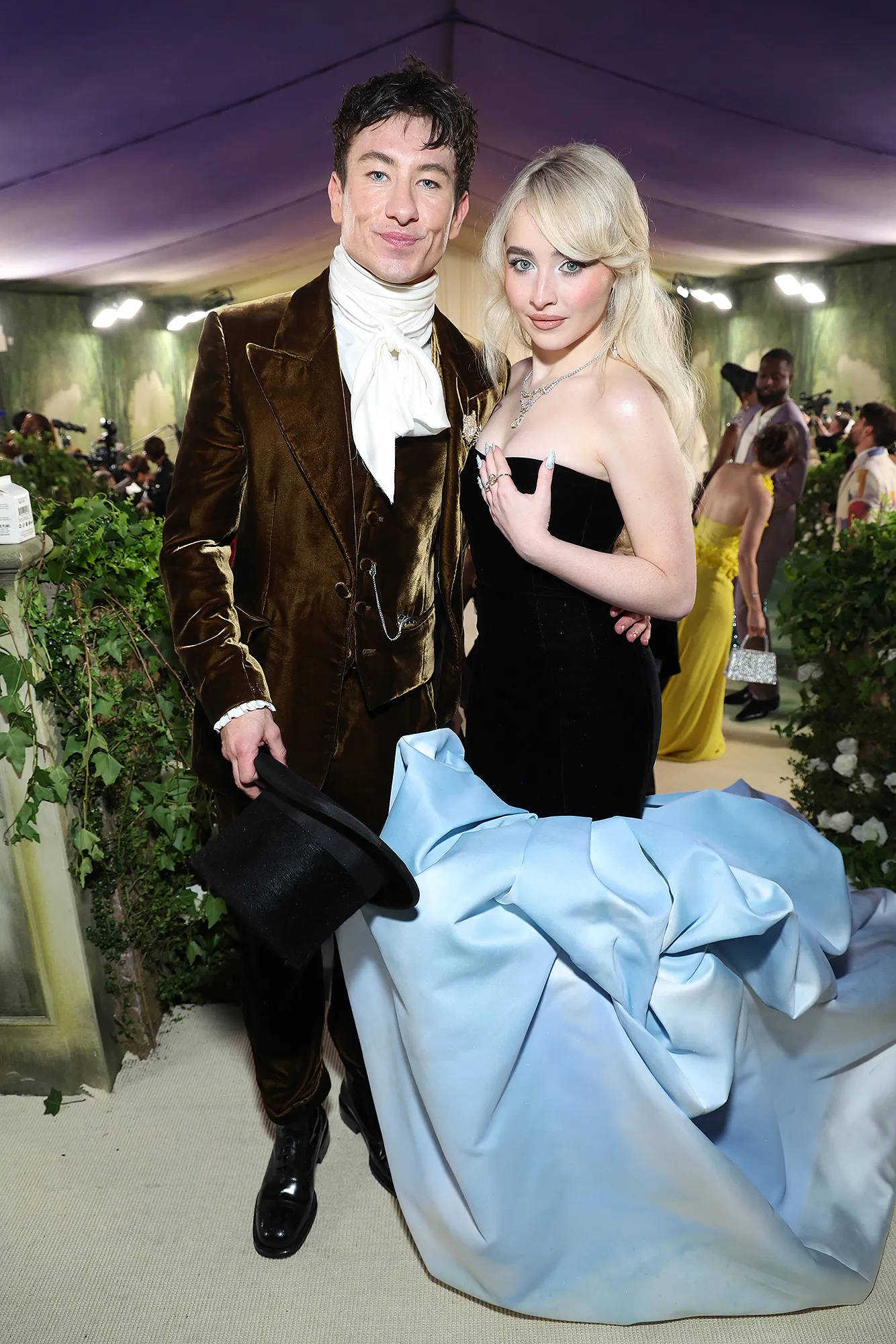 Barry Keoghan Seemingly Shuts Down Sabrina Carpenter Breakup Rumors With 1 Social Media Move