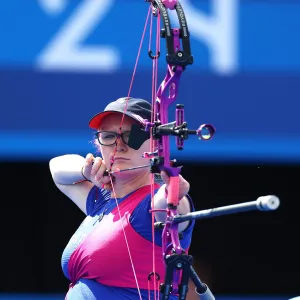 British Archer Jodie Grinham Competes at 2024 Paralympic Games While 7 Months Pregnant