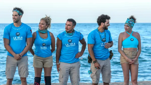 Equipo de Tiburones en "La Isla: Desafío Extremo"