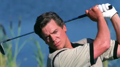 Christopher McDonald Begged Happy Gilmore Director To Let Him Try Memorable Final Putt from Movie