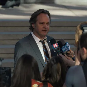 Feature Peter Sarsgaard Leaving Apple TV Presumed Innocent After 1 Season