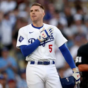 Freddie Freeman Tears Up During Dodgers Return After Son Health Scare