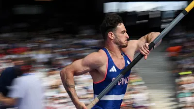 French Pole Vaulter Anthony Ammirati Gets 250K Job Offer Thanks to His Viral Bulge 607