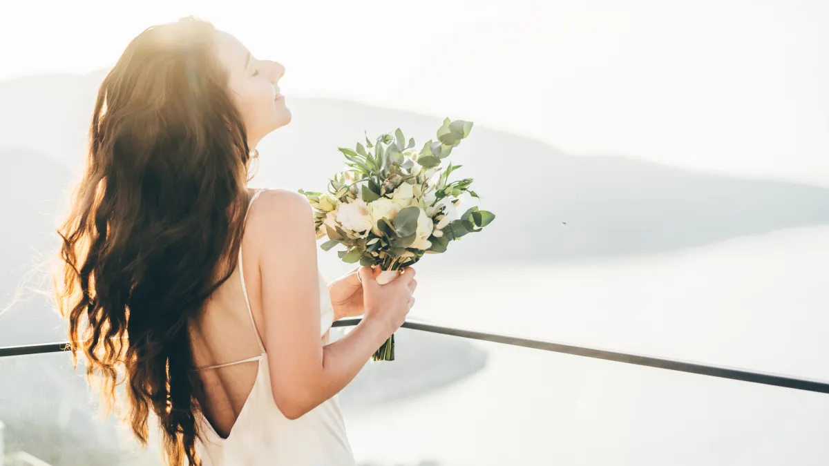 white dresses for bridal wedding events